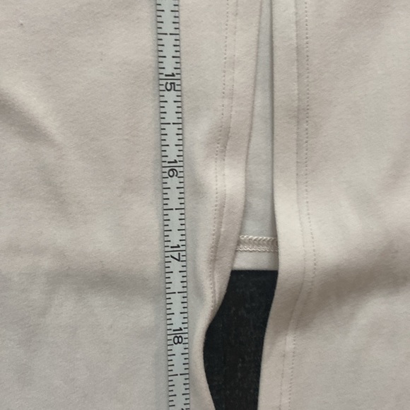 Lululemon top - Picture 7 of 9